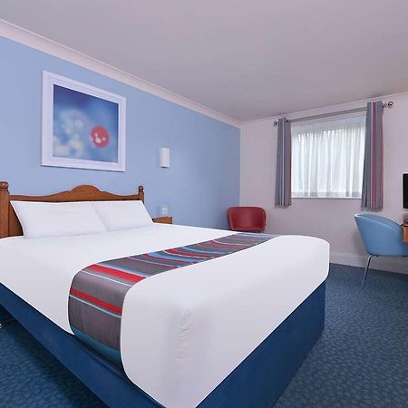 Travelodge Bournemouth Cooper Dean Pokój zdjęcie