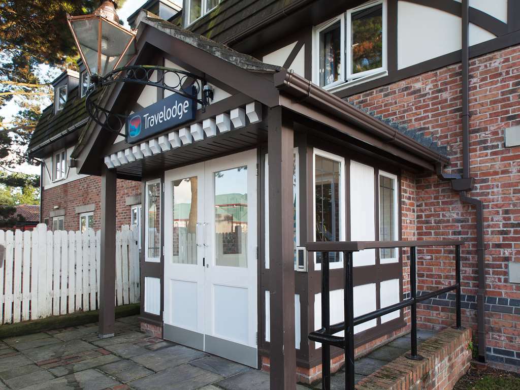Travelodge Bournemouth Cooper Dean Zewnętrze zdjęcie