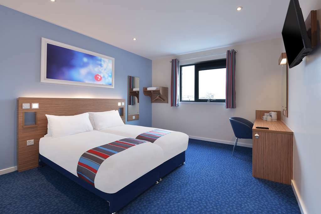 Travelodge Bournemouth Cooper Dean Pokój zdjęcie